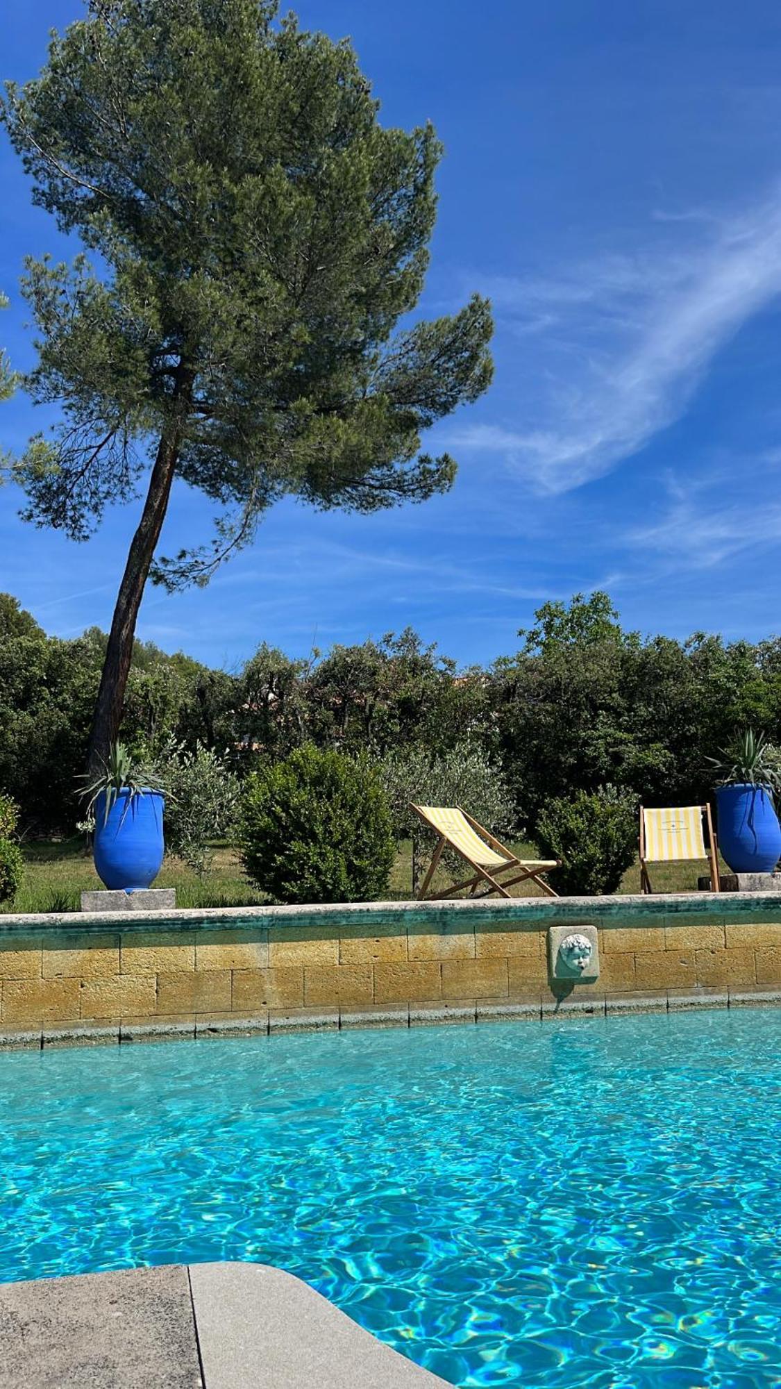 Les Cabanons Sainte Victoire Hotel Exterior photo