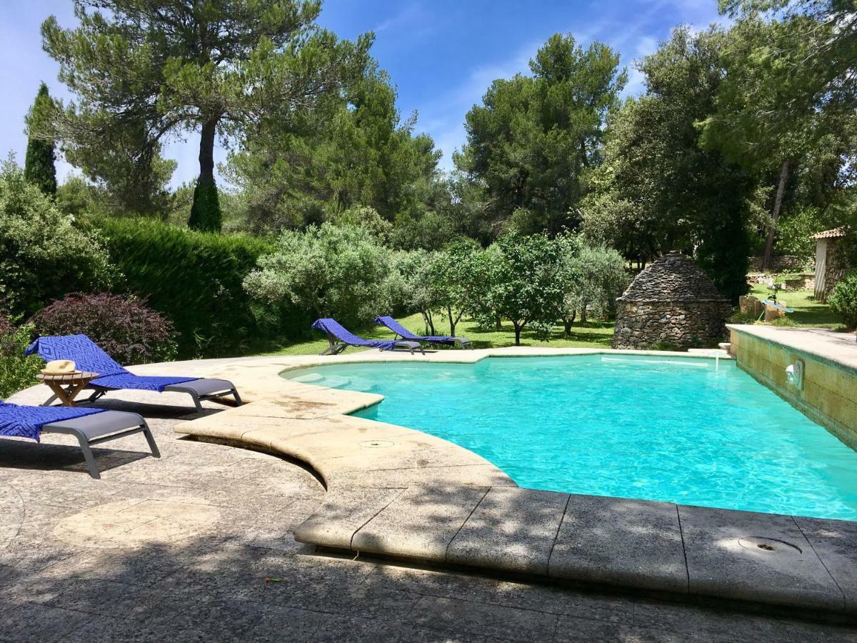 Les Cabanons Sainte Victoire Hotel Exterior photo